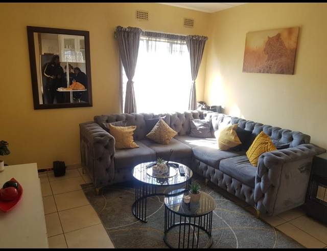 2 BEDROOM APARTMENT FOR SALE IN JABULANI